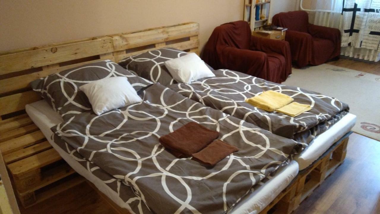 Gesztenyes Apartman 米什科尔茨 外观 照片